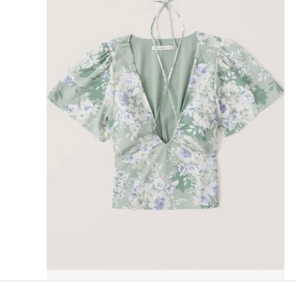 Abercrombie & Fitch keyhole green floral top| XL